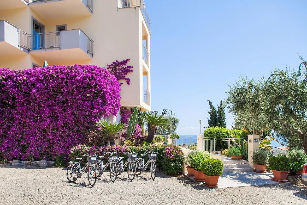 Hotel Metropol Ντιάνο Μαρίνα 4*,  Ιταλία