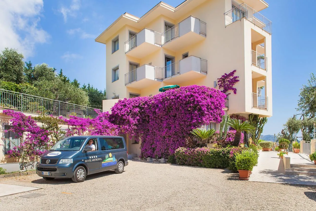 Hotel Metropol Ντιάνο Μαρίνα